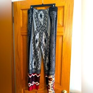 SoHo apparel ladies pants